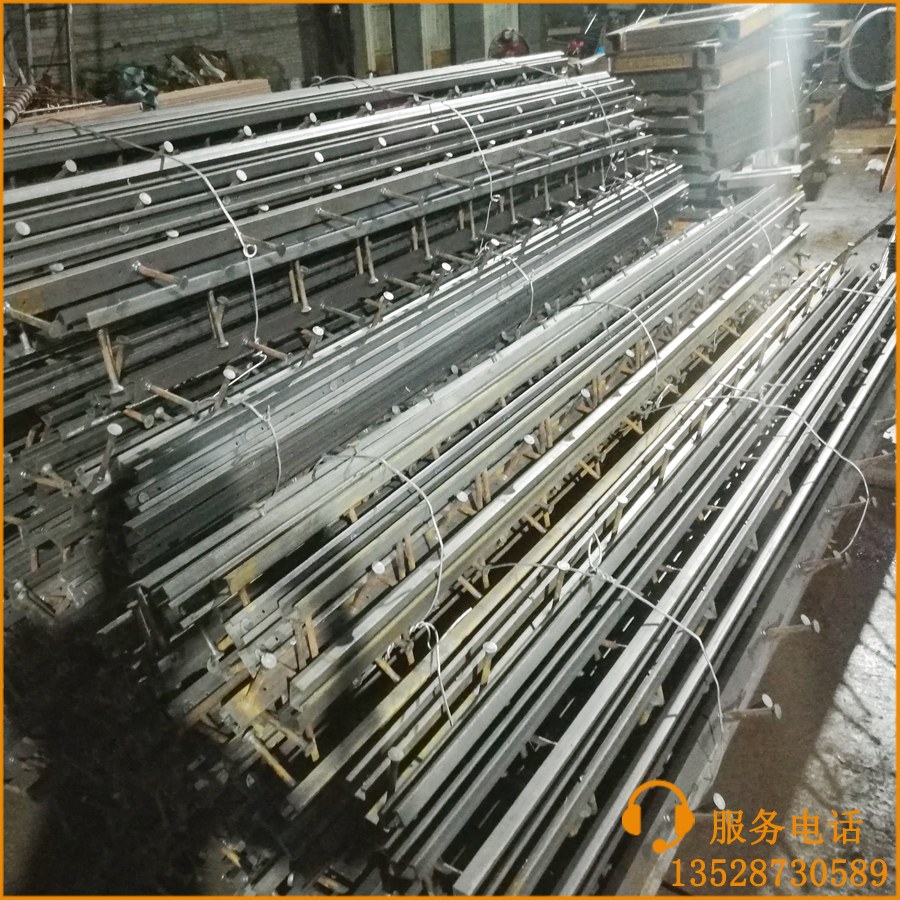 深圳市大鹏新区坝光核坝路20冶项目施工工地