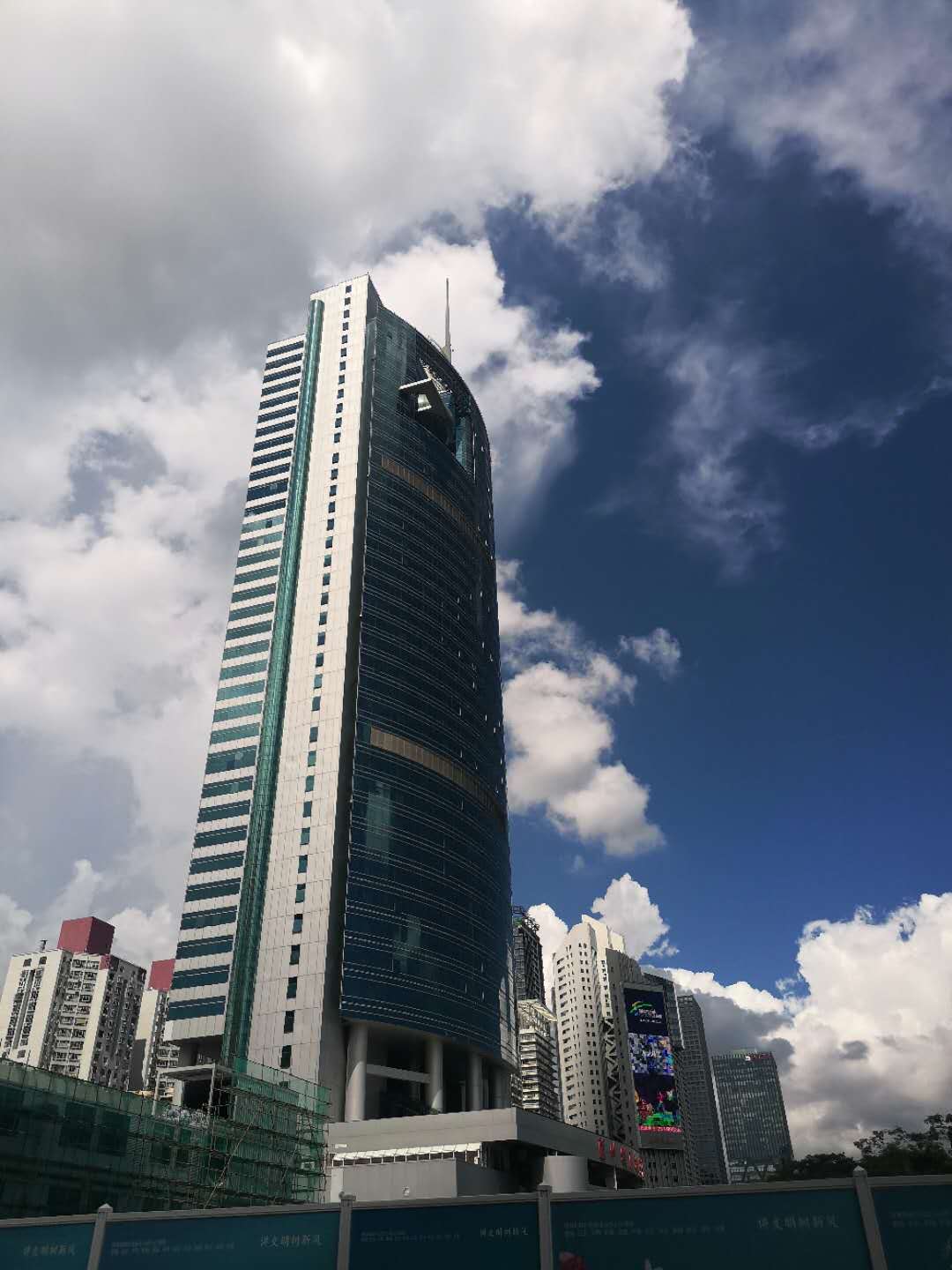 深圳福田小学成品抗震支架安装