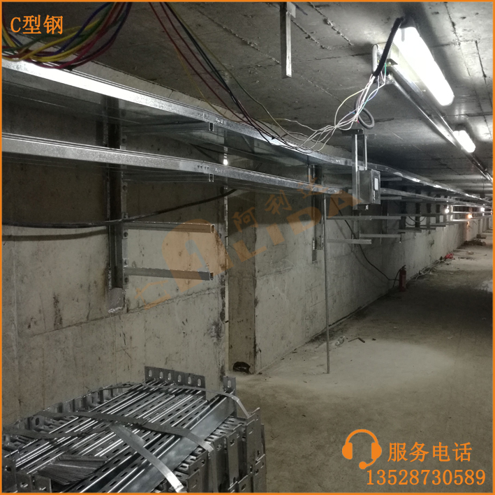 佛山世纪莲体育中心城市地下综合管廊支架项目